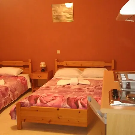 Vendégház Astir